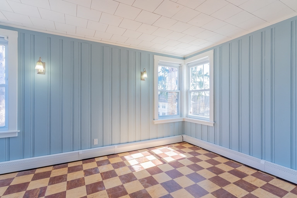 9 Prospect Street Blackstone, MA 01504 - Photo 19 of 42