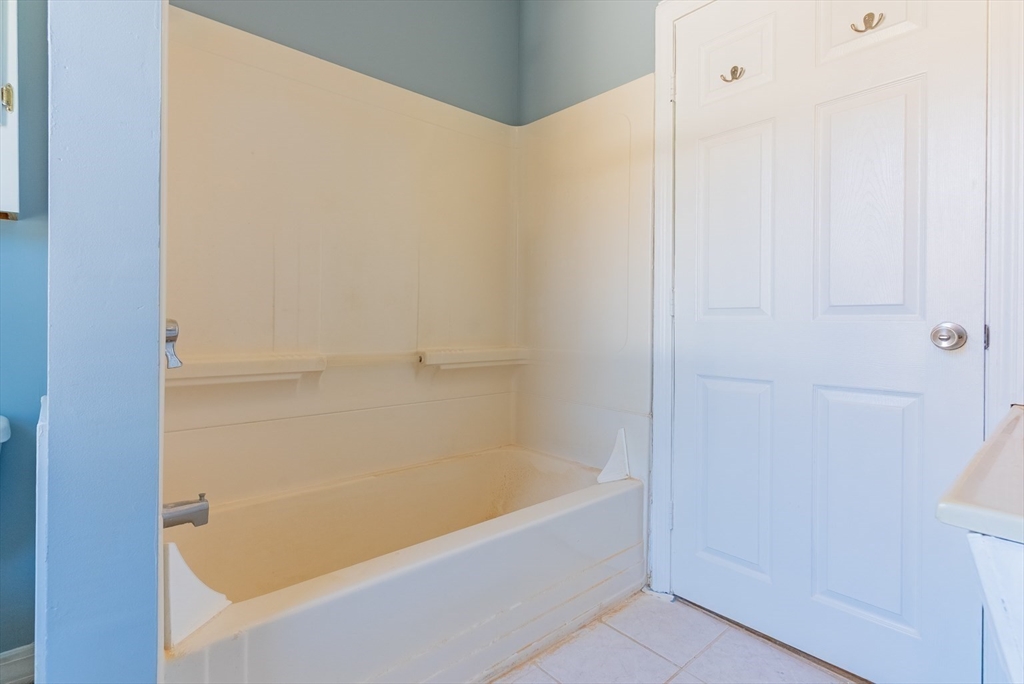 9 Prospect Street Blackstone, MA 01504 - Photo 38 of 42