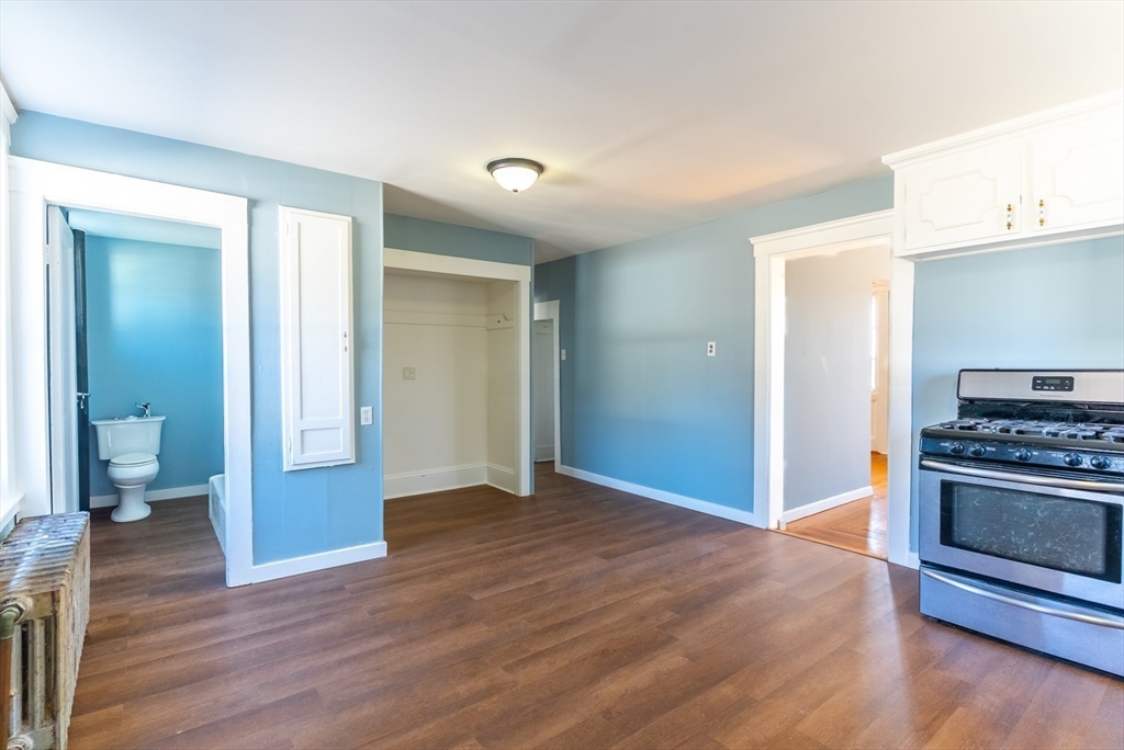 9 Prospect Street Blackstone, MA 01504 - Photo 7 of 42