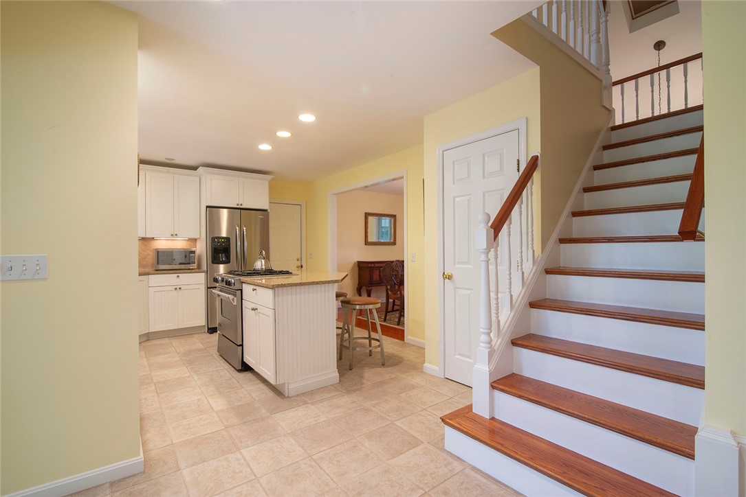 12 Brown Drive Westerly, RI 02891 - Photo 14 of 29