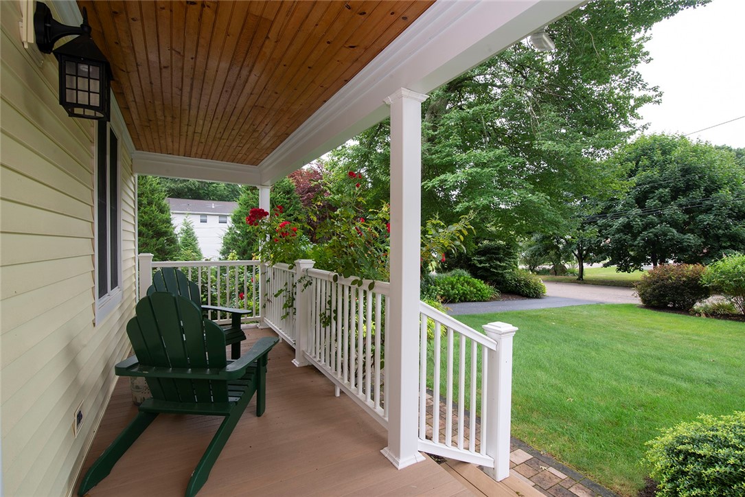 12 Brown Drive Westerly, RI 02891 - Photo 5 of 29