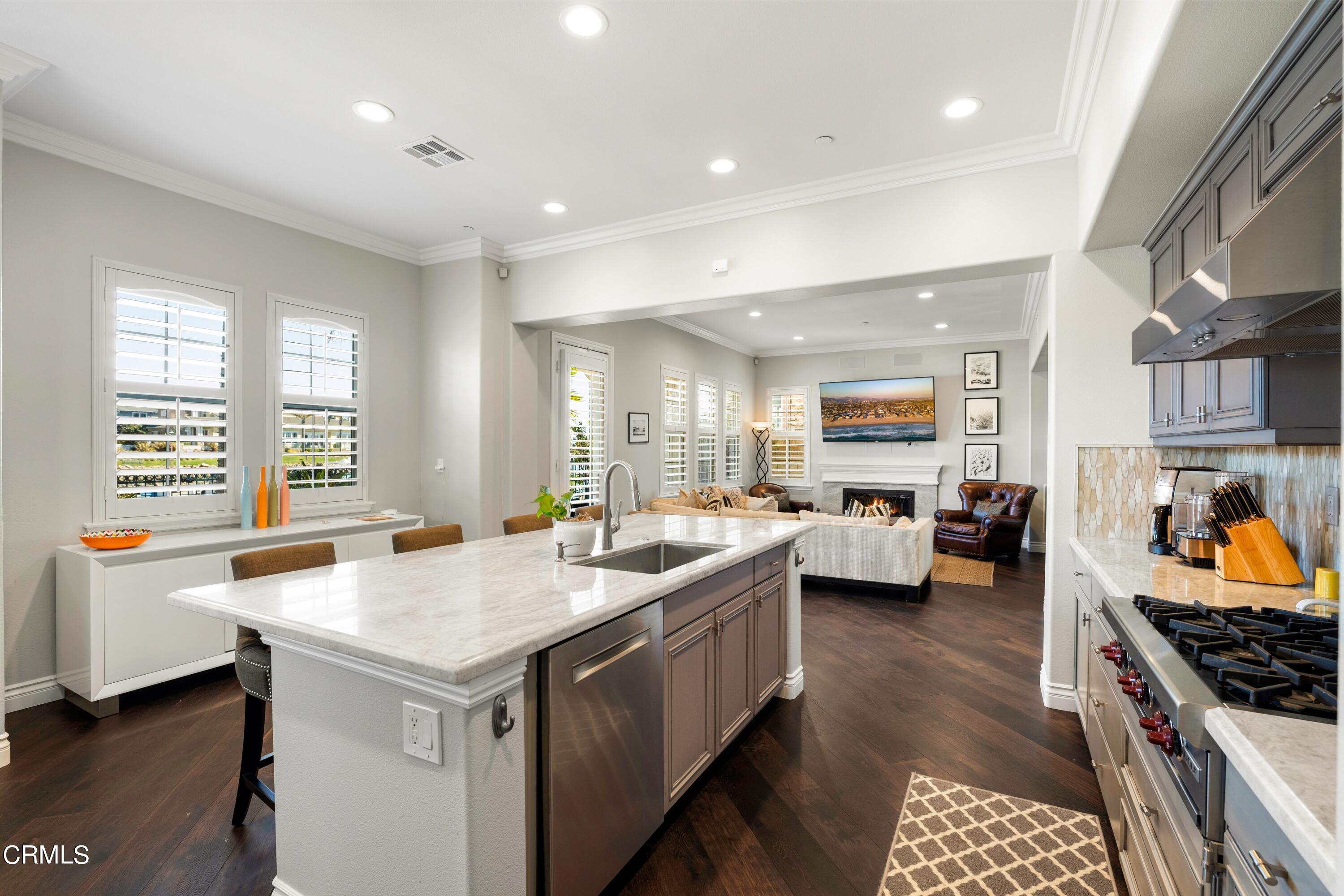 1544 Twin Tides Place Oxnard, CA 93035 - Photo 13 of 49 1544 kitchen 1