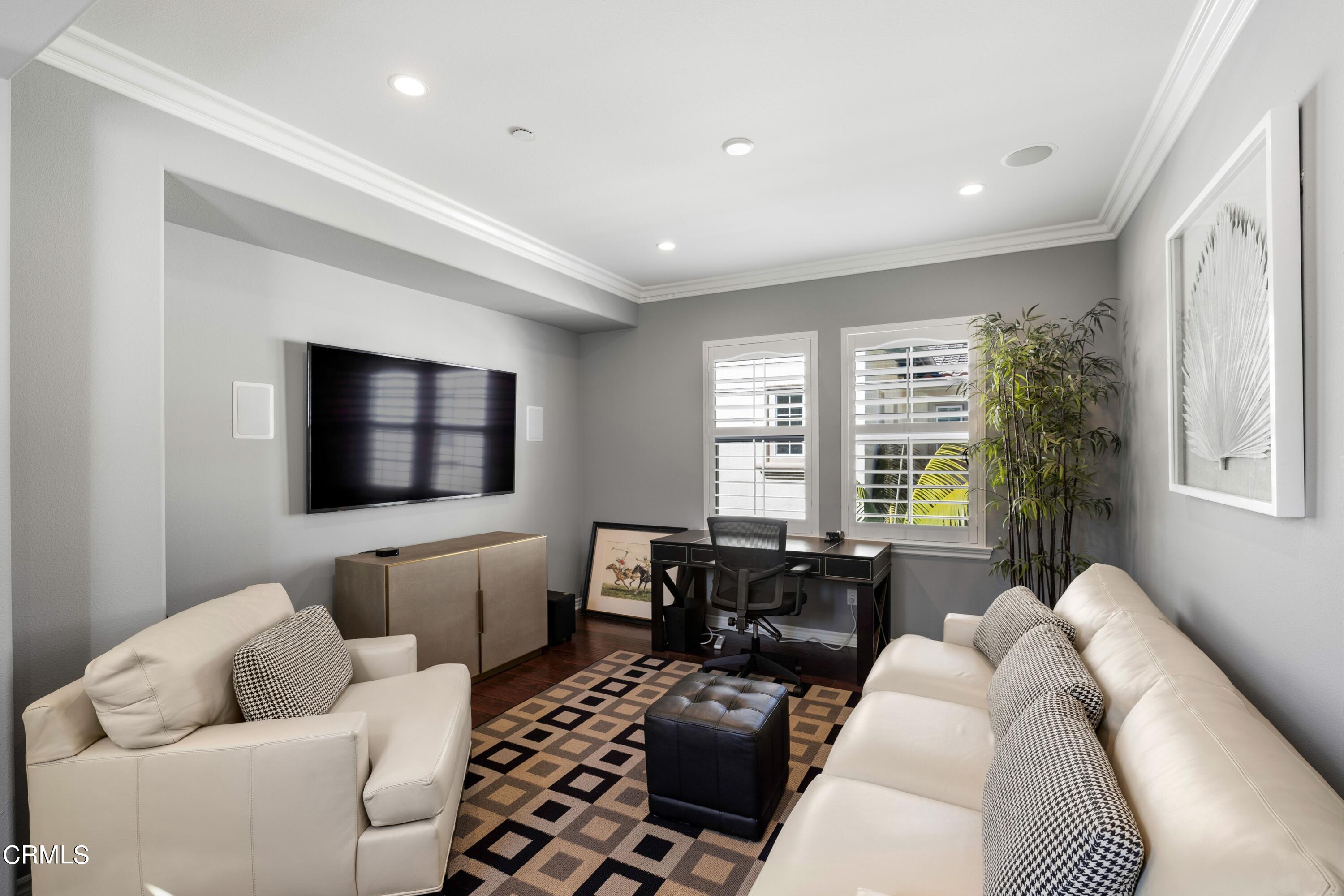 1544 Twin Tides Place Oxnard, CA 93035 - Photo 26 of 49 29
