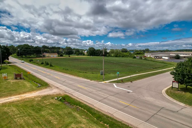 $400,000 | Lt0 Durand Avenue, Union Grove, WI 53182