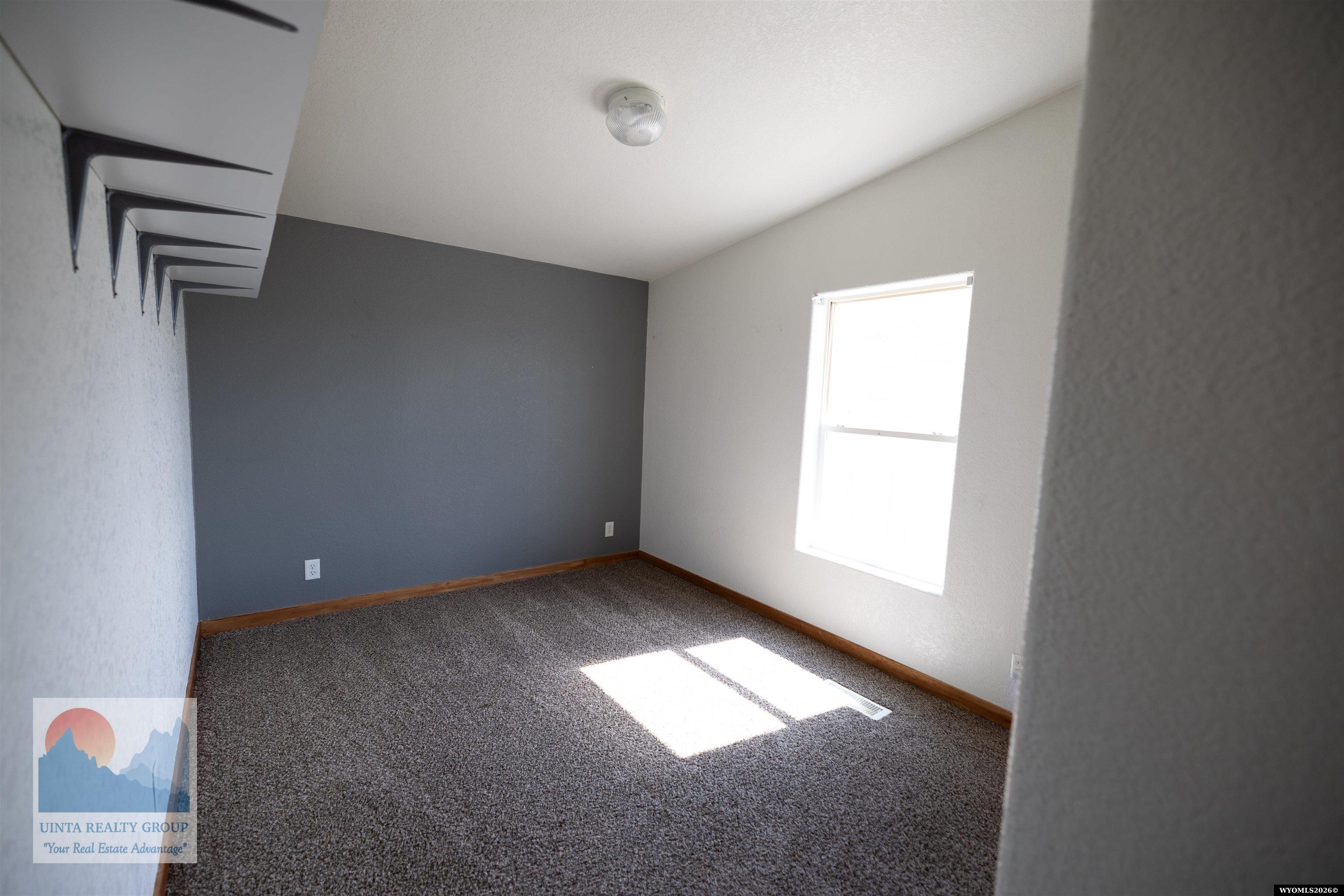 449 Co Road Evanston, WY 82930 - Photo 9 of 29 Gallery Image 9