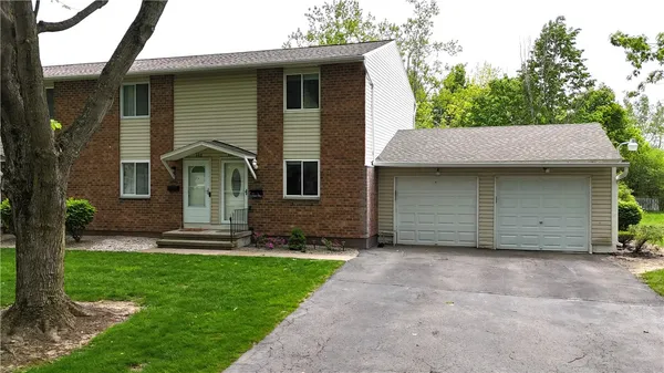 $179,900 | 408 Fox Run, Gates, NY 14606