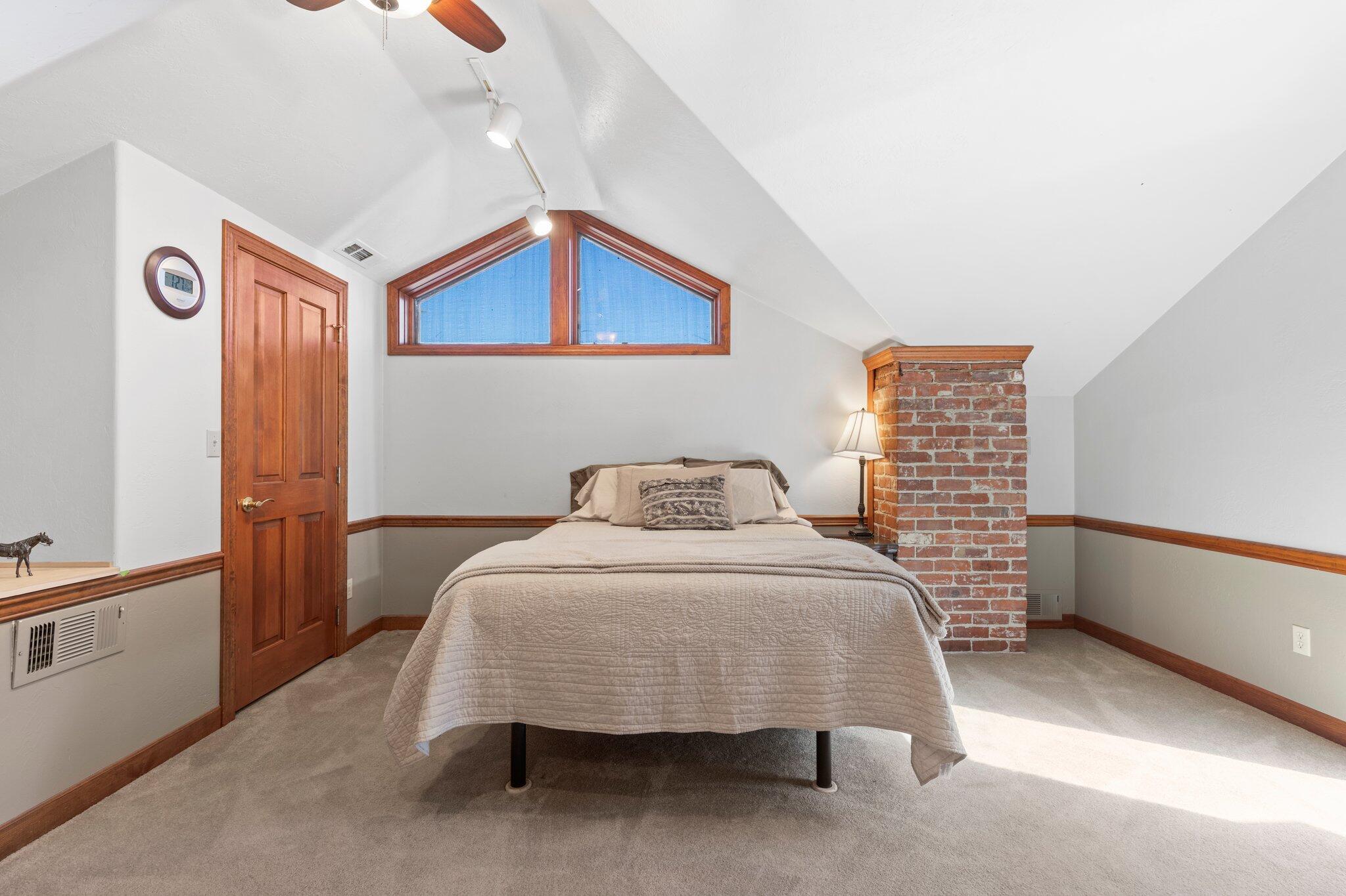 6062 Adams Road Talent, OR 97540 - Photo 16 of 75 59-web-or-mls-WCIL0324