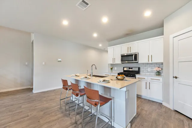 $415,000 | 12107 Wind River Drive, Conroe, TX 77384