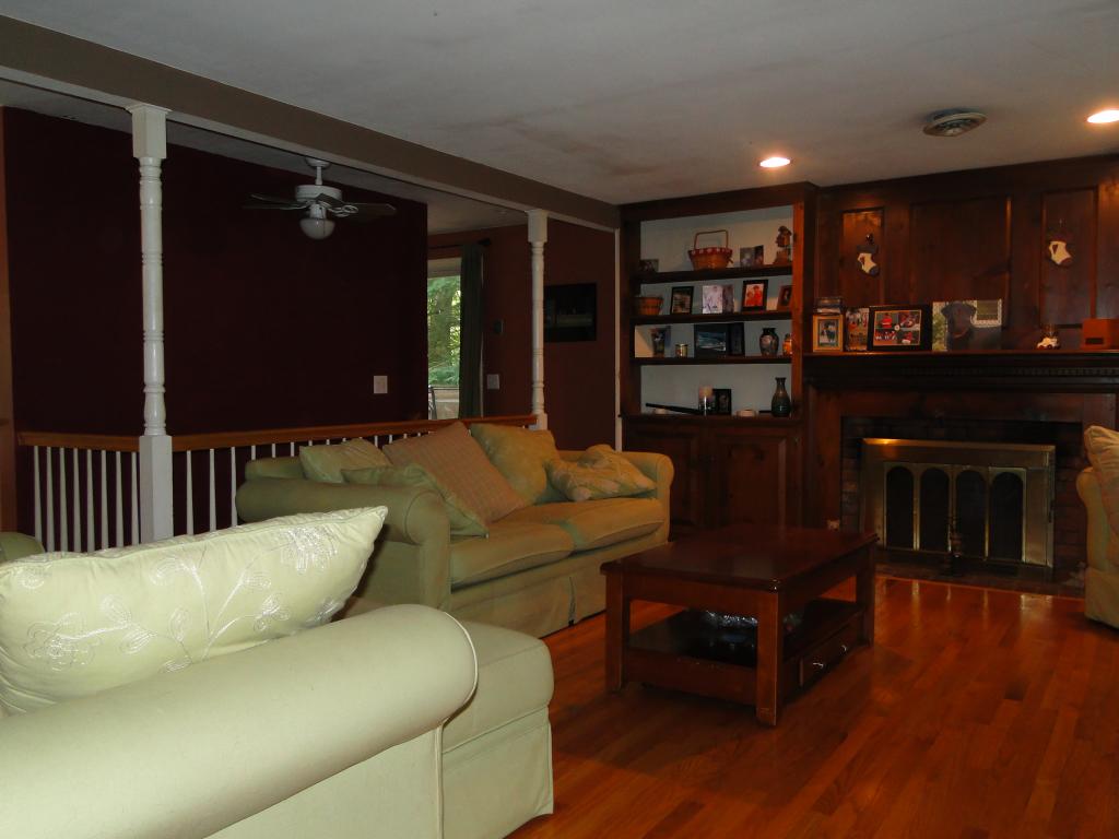 92 W Road Hampstead, NH 03841 - Photo 2 of 17 Gallery Image 2
