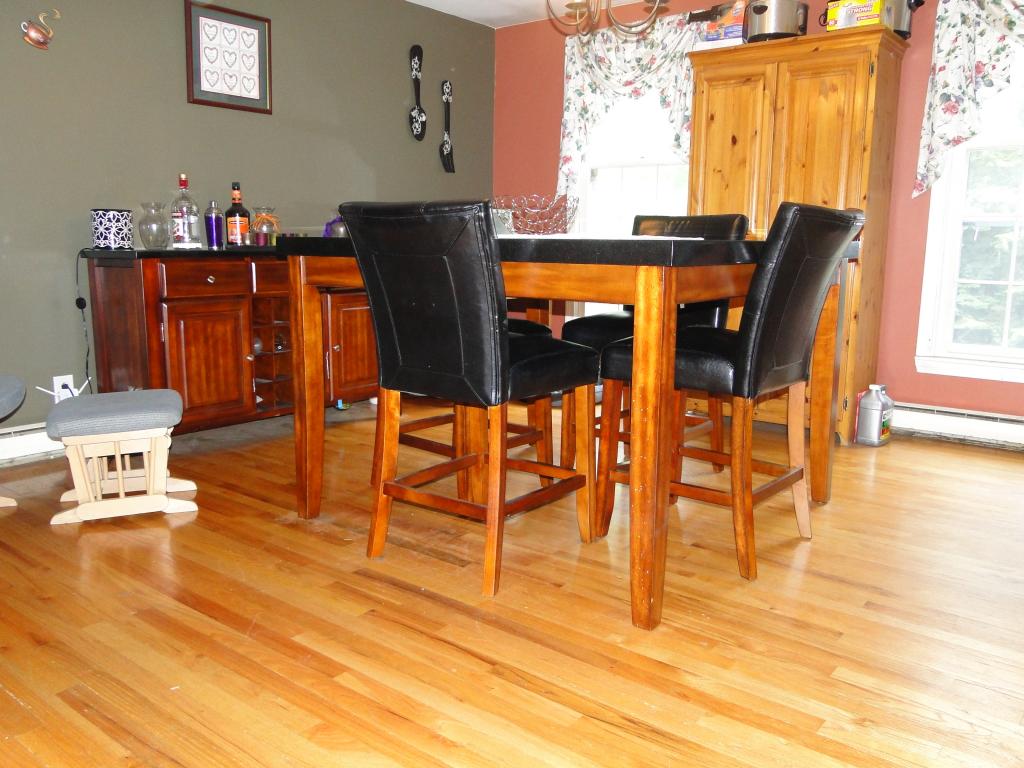 92 W Road Hampstead, NH 03841 - Photo 5 of 17 Gallery Image 5