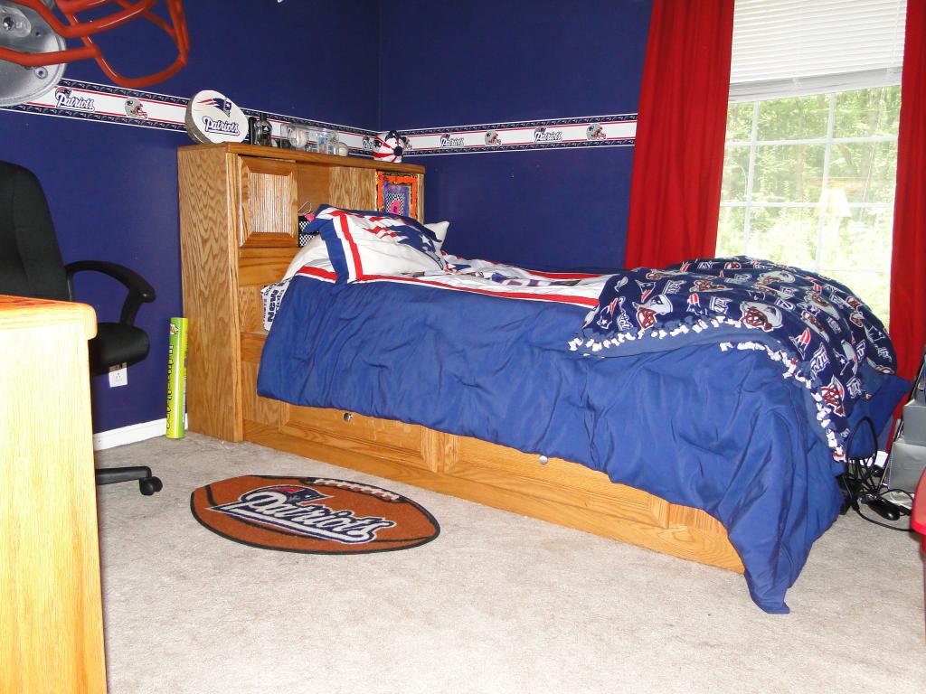 92 W Road Hampstead, NH 03841 - Photo 9 of 17 Gallery Image 9