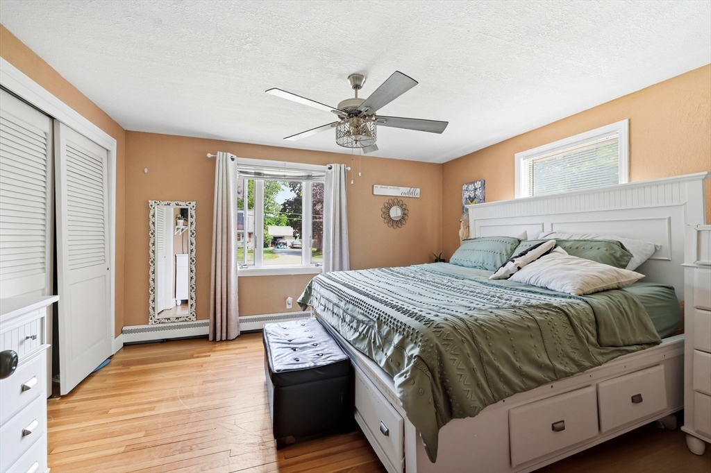 39 Bartels Street Springfield, MA 01128 - Photo 11 of 42