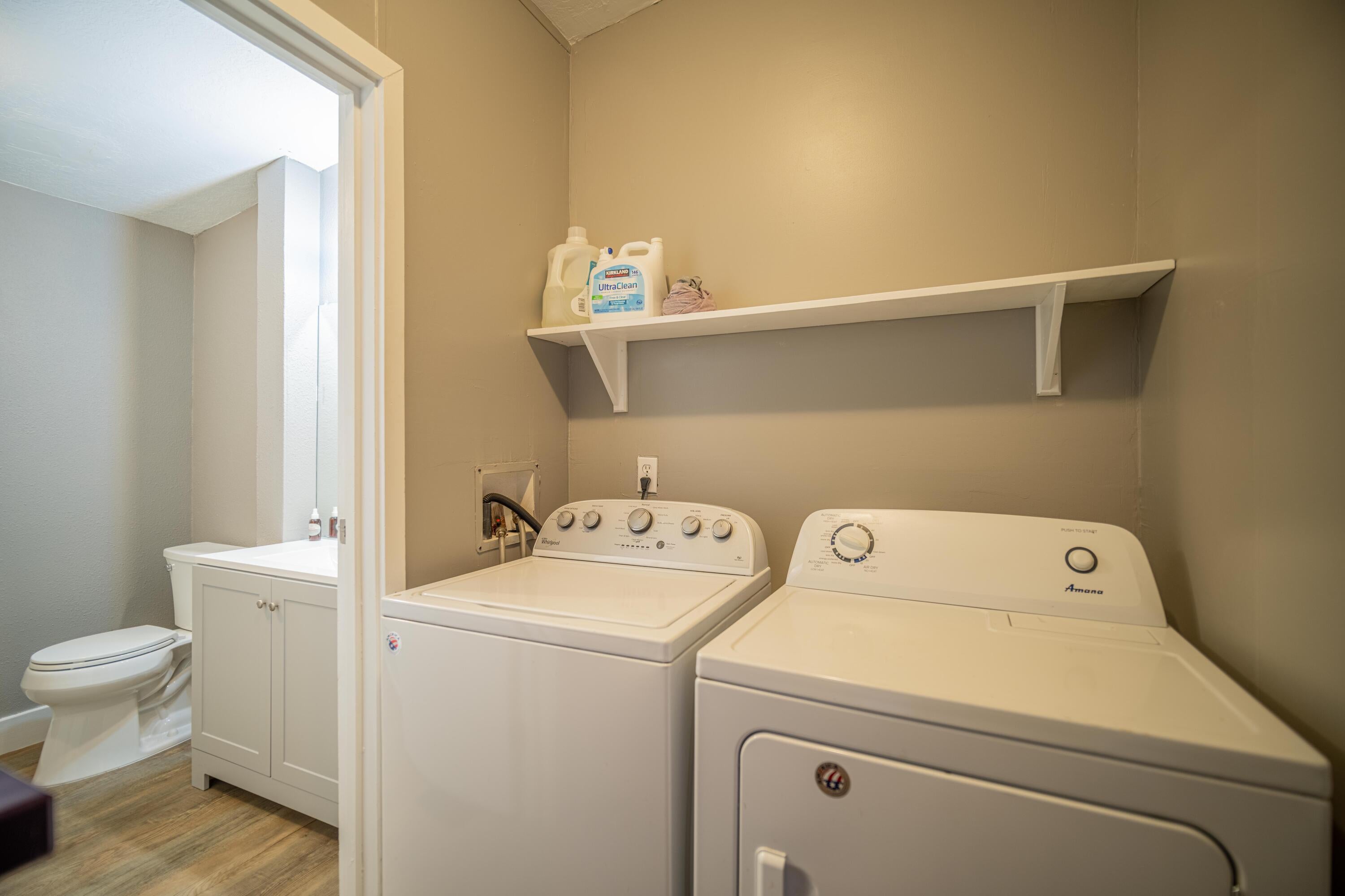 55822 Swan Road Bend, OR 97707 - Photo 12 of 23 12