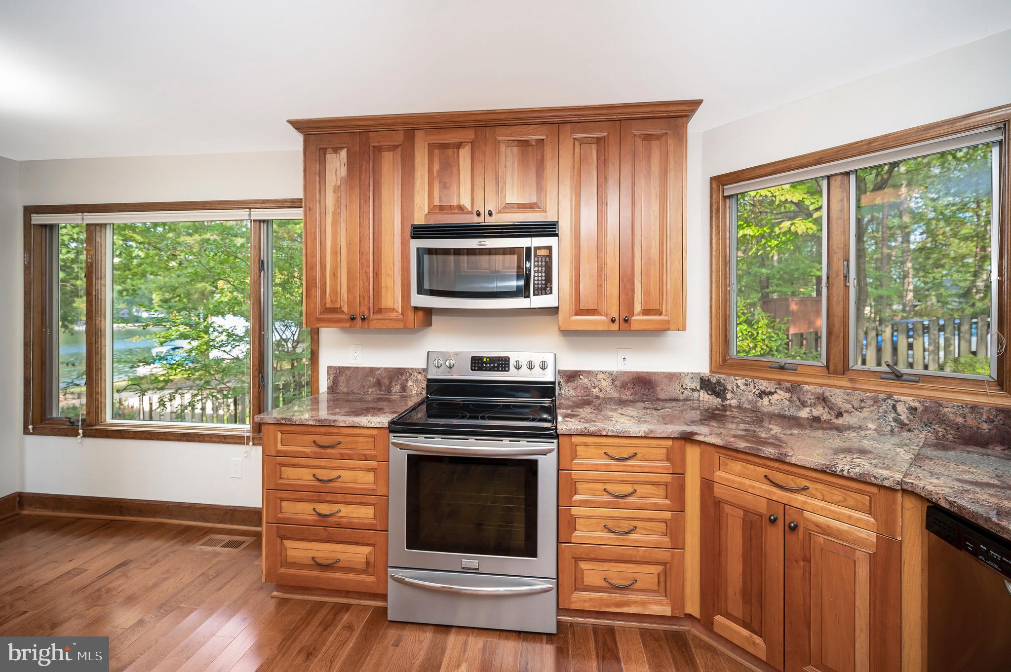 205 Skyline Road Locust Grove, VA 22508 - Photo 15 of 66 Granite and newer appliances