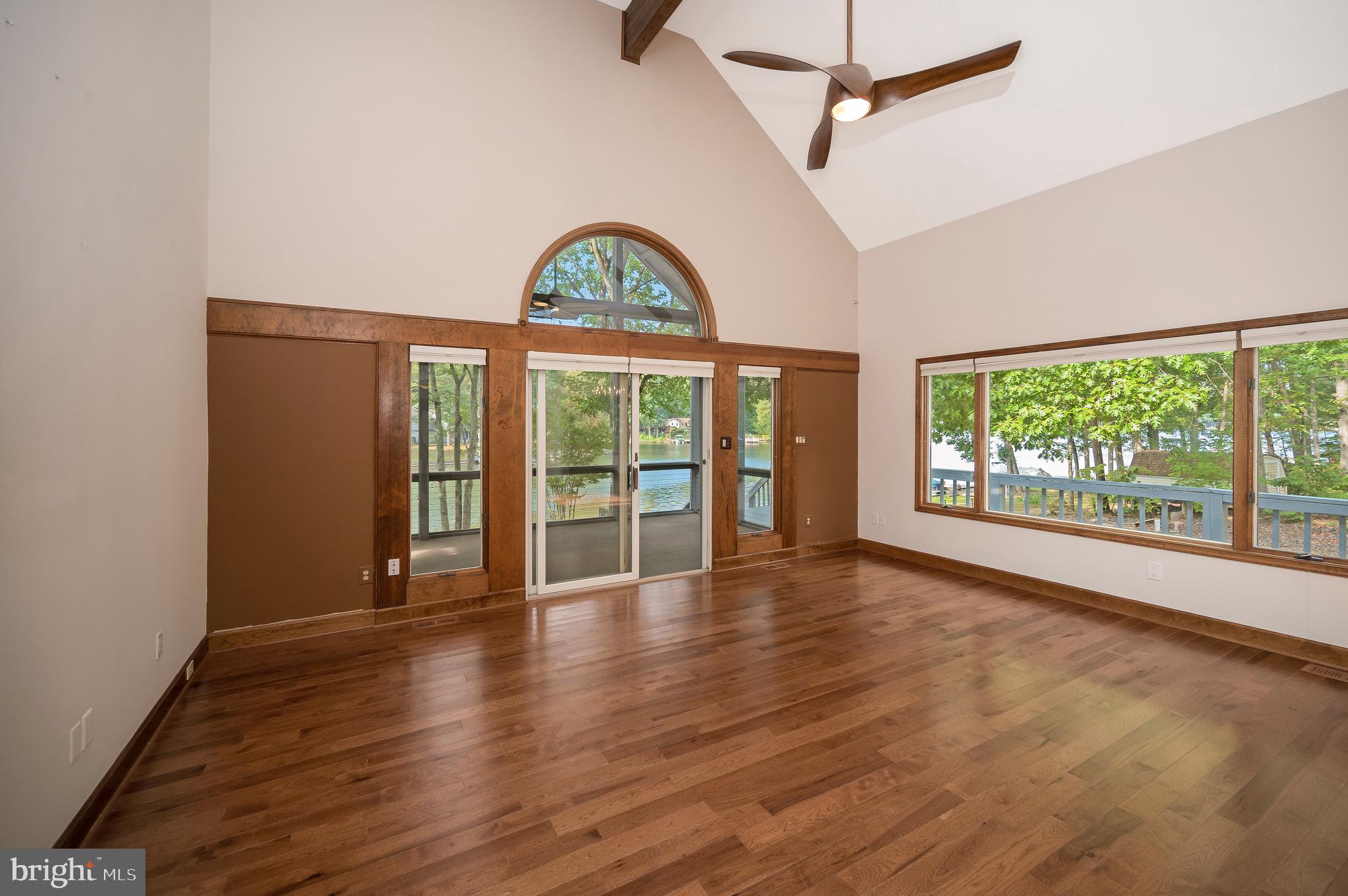 205 Skyline Road Locust Grove, VA 22508 - Photo 8 of 66 Large picture windows