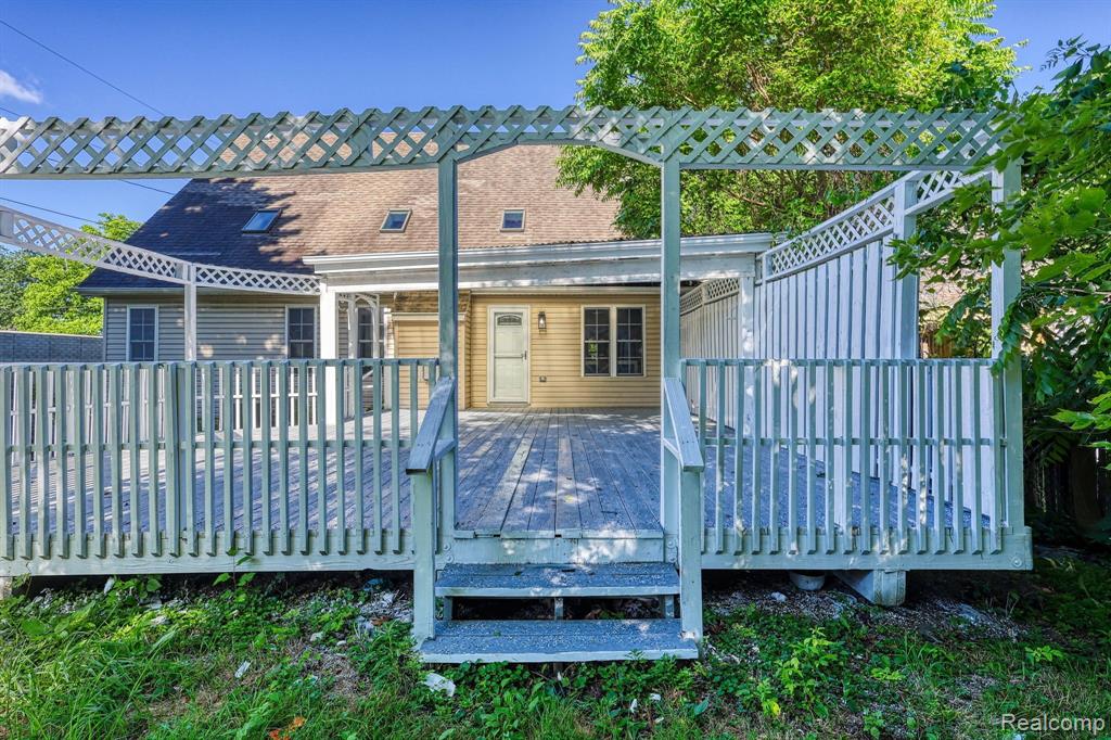 45212 Deneweth Road Macomb, MI 48042 - Photo 50 of 60