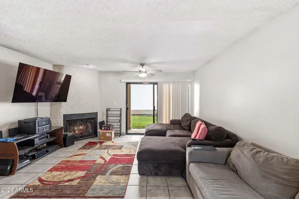 $214,900 | 2165 East University Drive, Unit 181, Mesa, AZ 85213