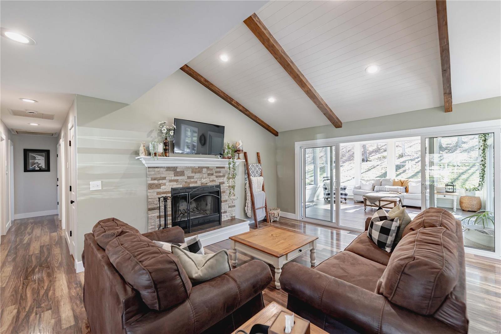 7352 Hidden Bluffs Drive Barnhart, MO 63012 - Photo 6 of 55