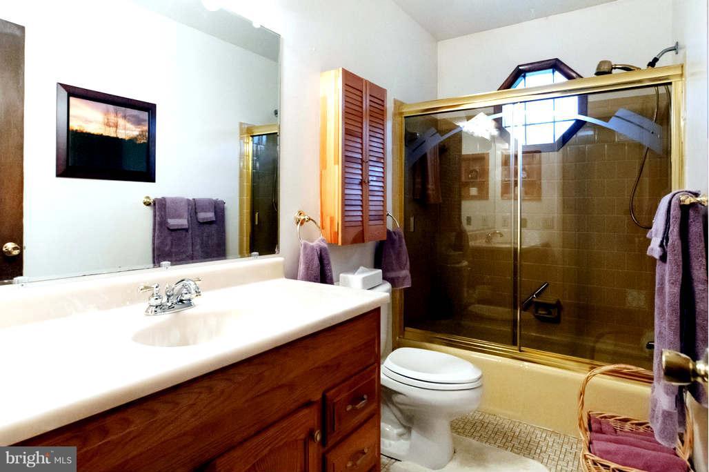 12719 Manor Road Glen Arm, MD 21057 - Photo 15 of 27 Bath