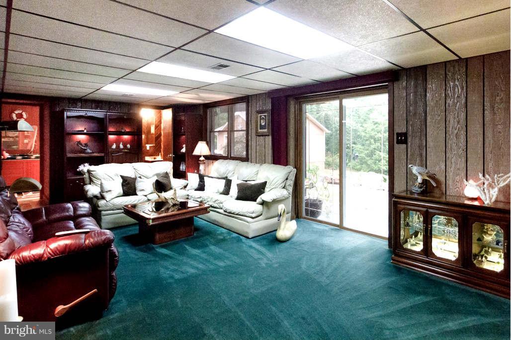 12719 Manor Road Glen Arm, MD 21057 - Photo 17 of 27 Family Room