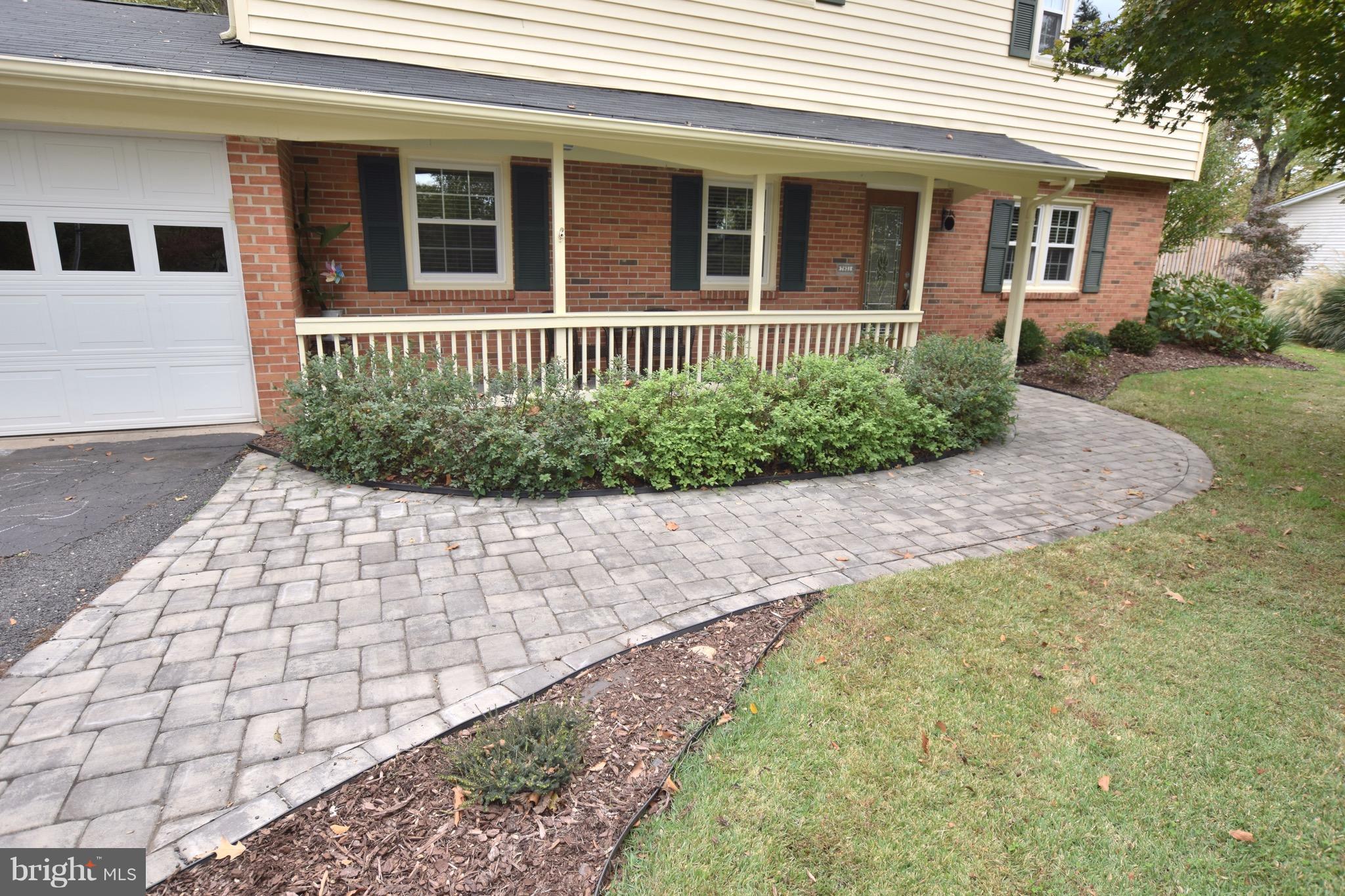 7821 Leland Road Manassas, VA 20111 - Photo 26 of 29 Walkway & Front Porch