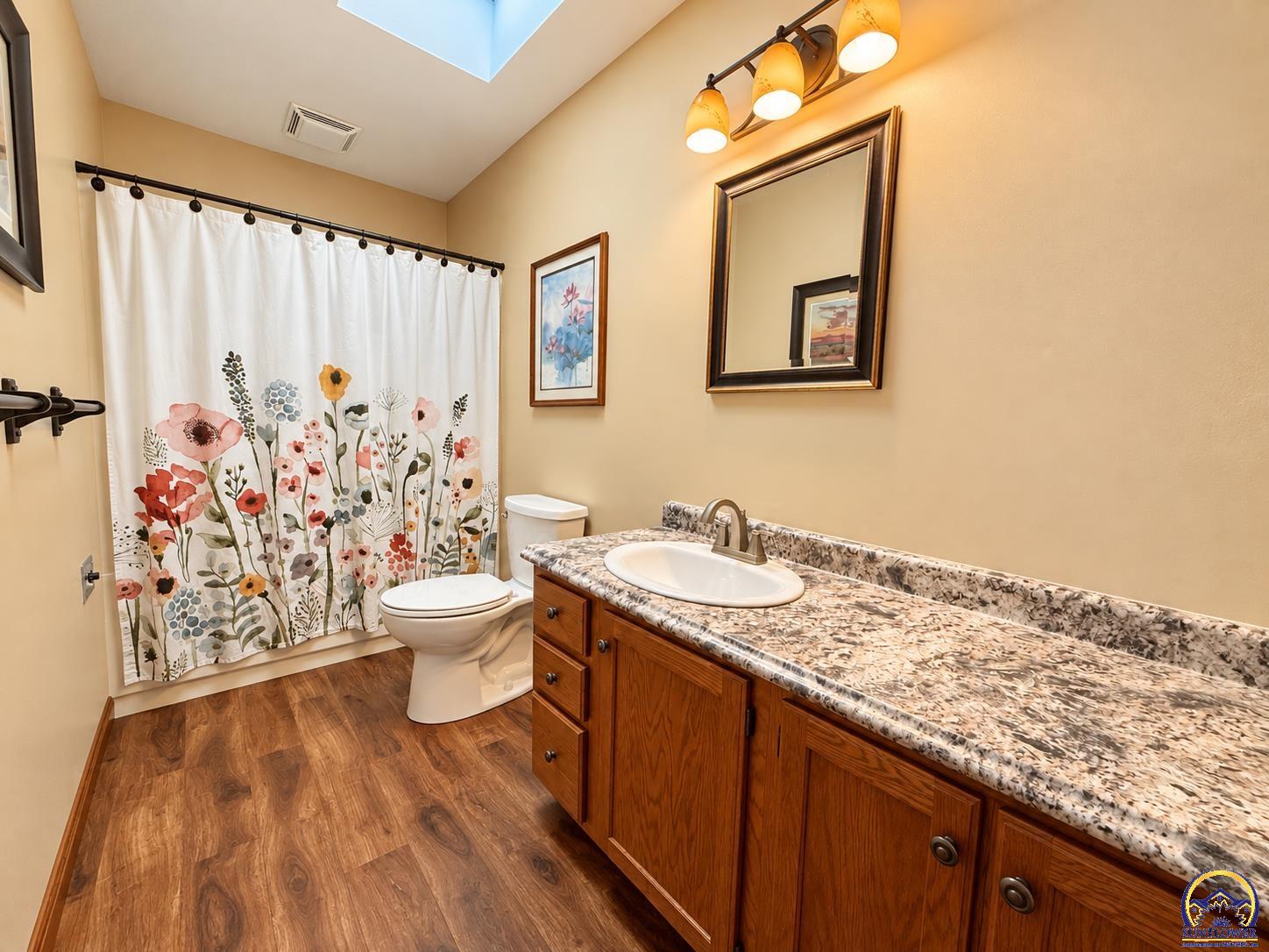 6221 Ridgeview Drive Ozawkie, KS 66070 - Photo 9 of 22 Gallery Image 9