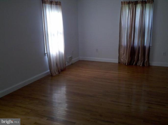 5437 Spring Road Bladensburg, MD 20710 - Photo 4 of 15 Living Room #2