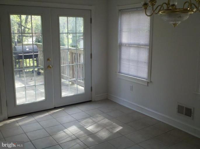 5437 Spring Road Bladensburg, MD 20710 - Photo 5 of 15 Dining Room