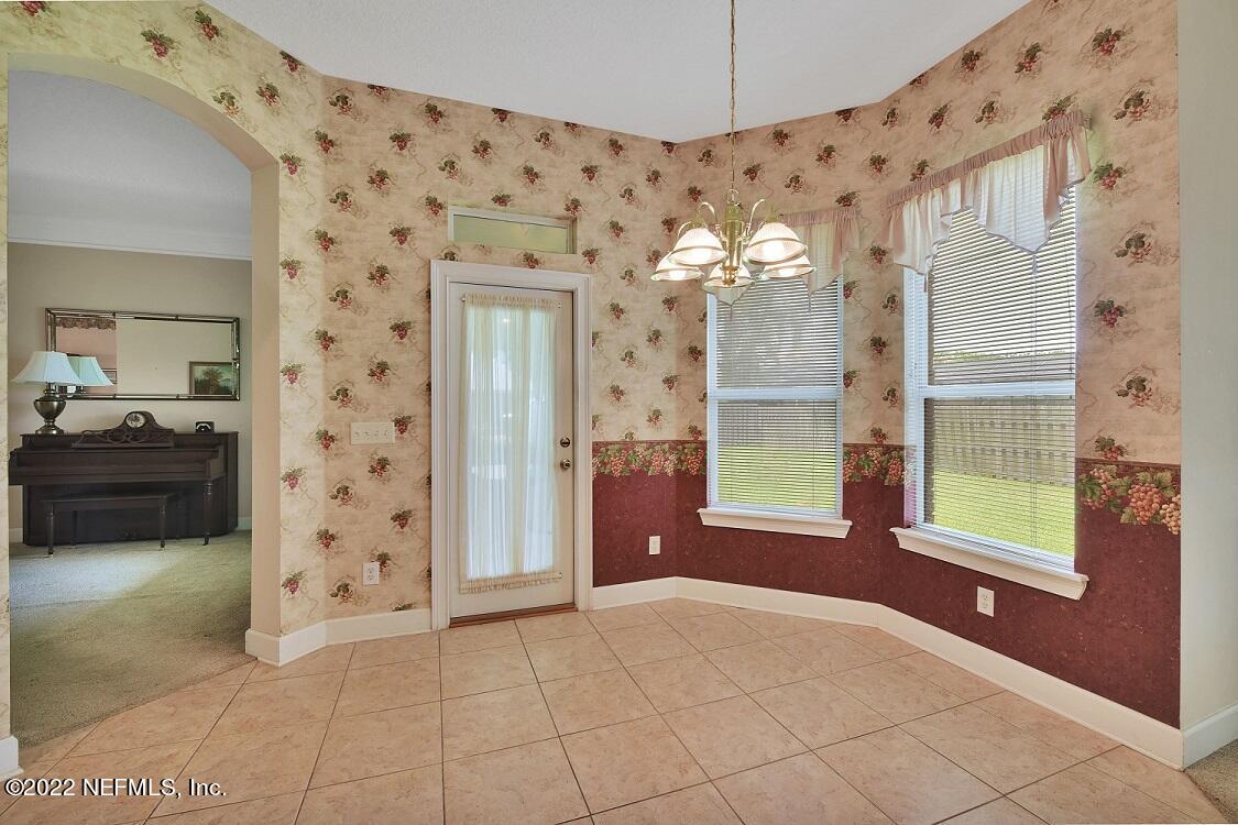 10945 Falkland Road Jacksonville, FL 32221 - Photo 12 of 36 Eat in Kitchen