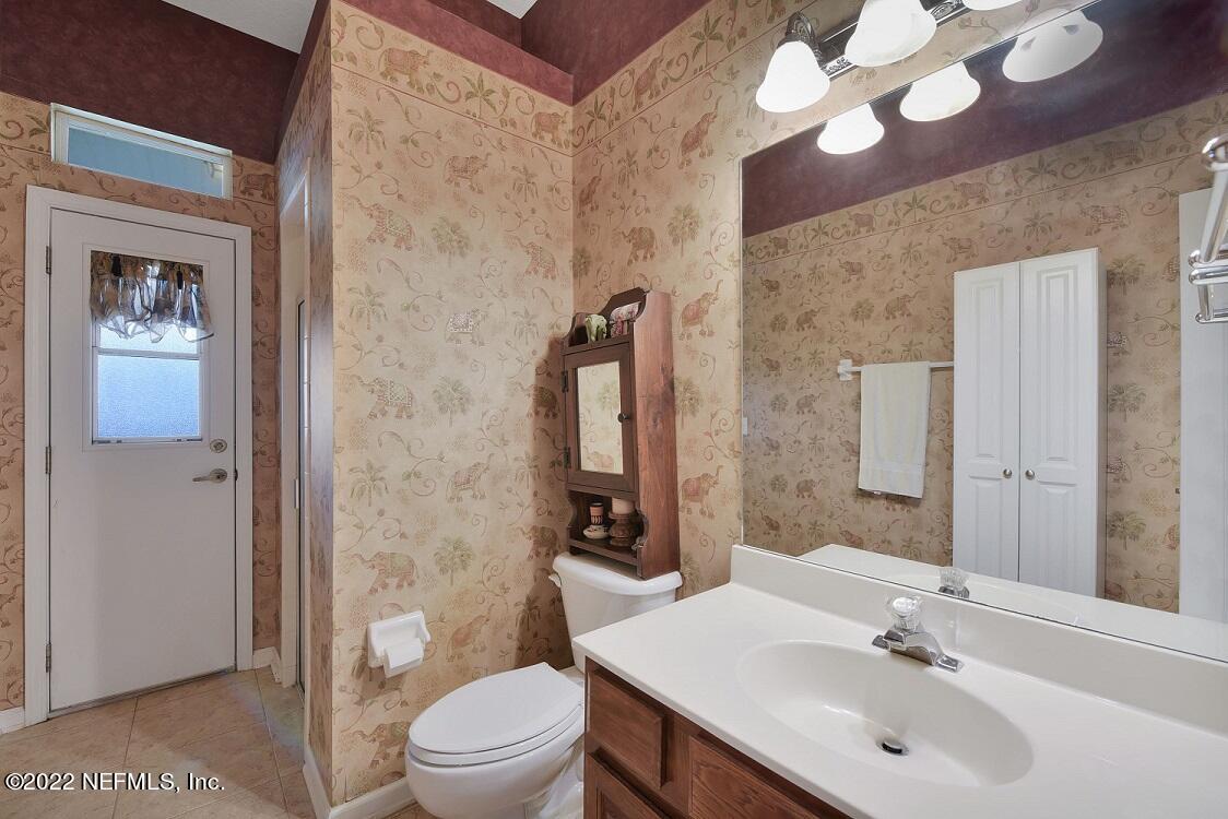 10945 Falkland Road Jacksonville, FL 32221 - Photo 19 of 36 3rd Bathroom