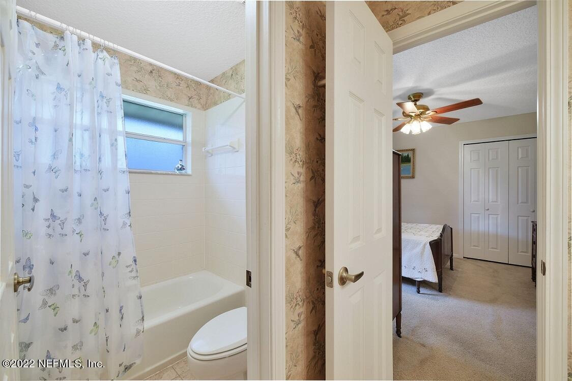 10945 Falkland Road Jacksonville, FL 32221 - Photo 29 of 36 Jack n Jill Bathroom