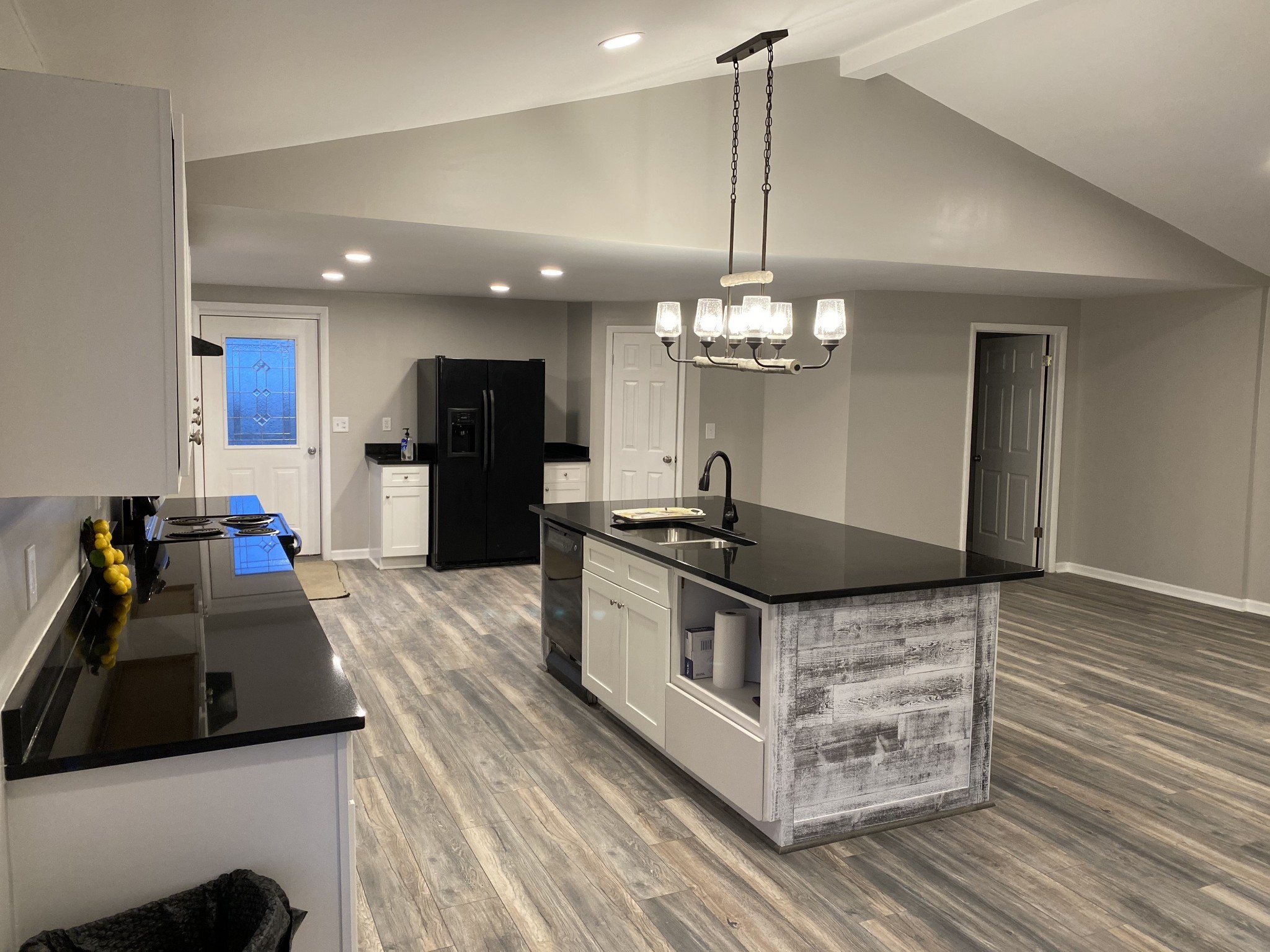 1159 Timber Ridge Road Charlotte, TN 37036 - Photo 10 of 24 Gallery Image 10