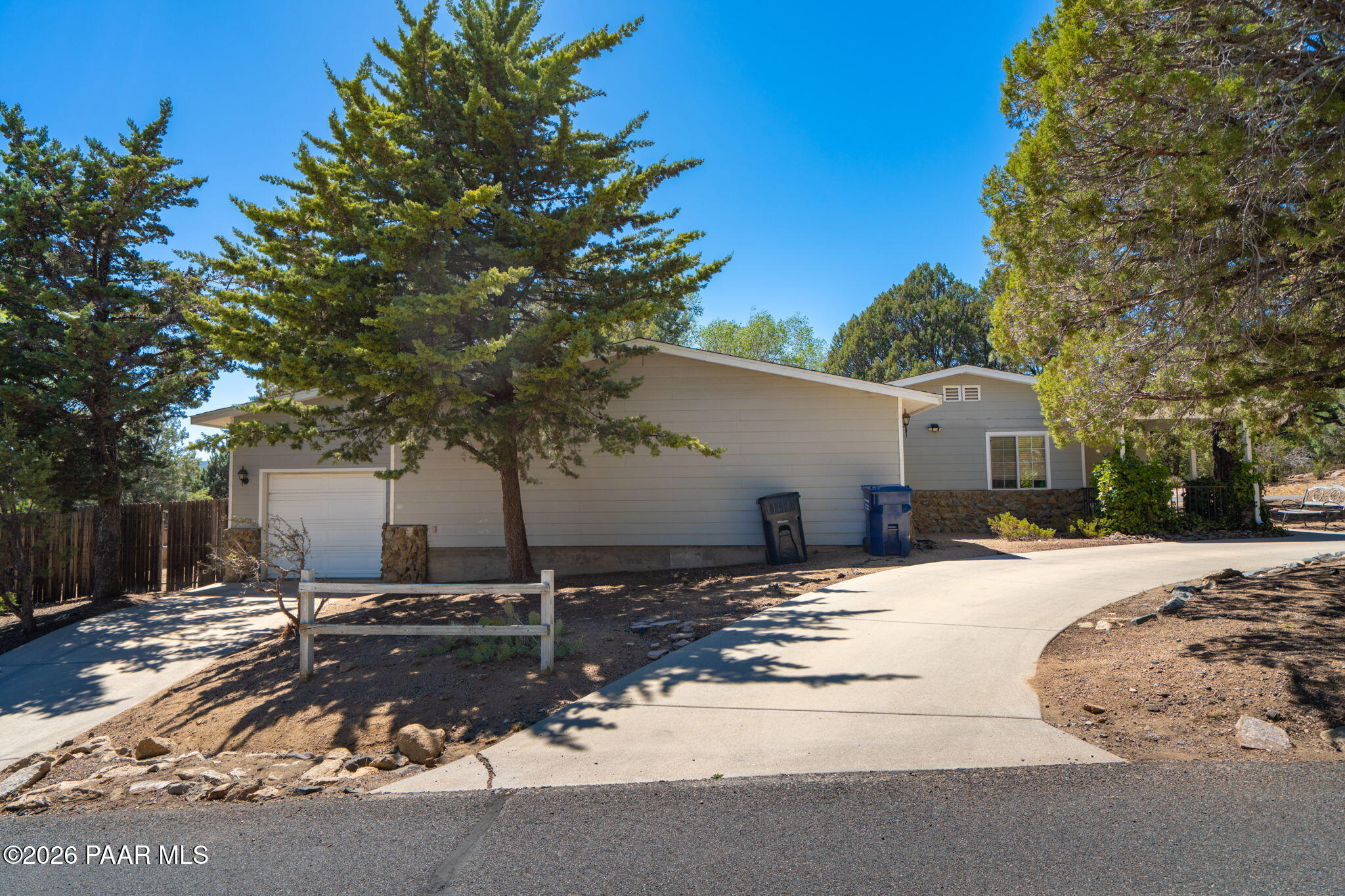1710 Grandview Road Prescott, AZ 86305 - Photo 45 of 47 a front view of a house with a yard