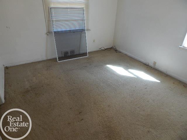 13940 Toepfer Road Warren, MI 48089 - Photo 10 of 14