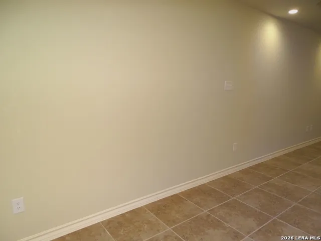 $1,395 | 6406 Luglio Lane, Unit 102, San Antonio, TX 78233