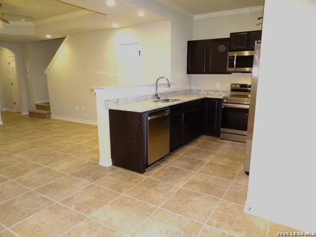 $1,395 | 6406 Luglio Lane, Unit 102, San Antonio, TX 78233