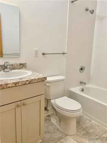 $1,450 | 481 Franklin Street, Unit 10, Buffalo, NY 14202