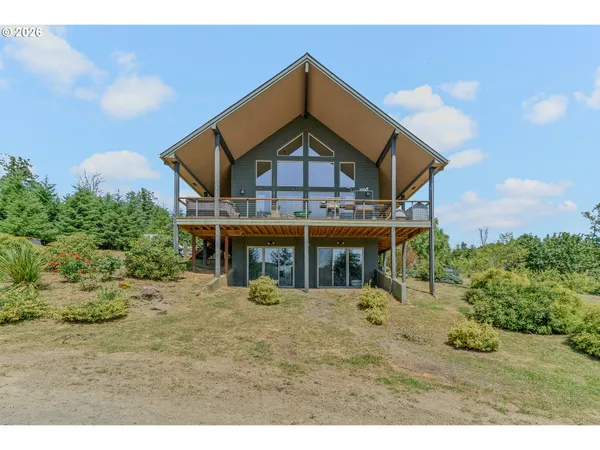 $950,000 | 29455 Gregory Road, Rainier, OR 97048