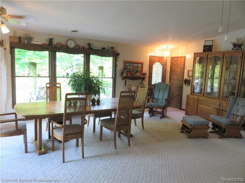 10739 South State Road Morrice, MI 48857 - Photo 8 of 27 7 10739 Dining Room.jpg