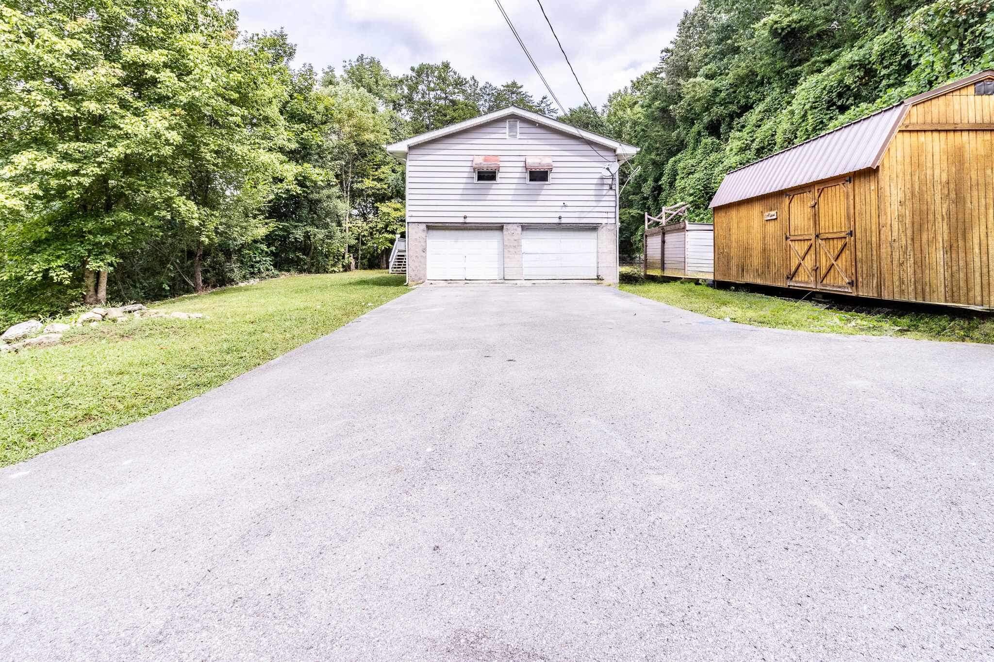 711 West Cove Road Chickamauga, GA 30707 - Photo 6 of 23 IMG_0277