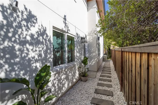 $4,500 | 19429 Singing Hills Drive, Porter Ranch, CA 91326