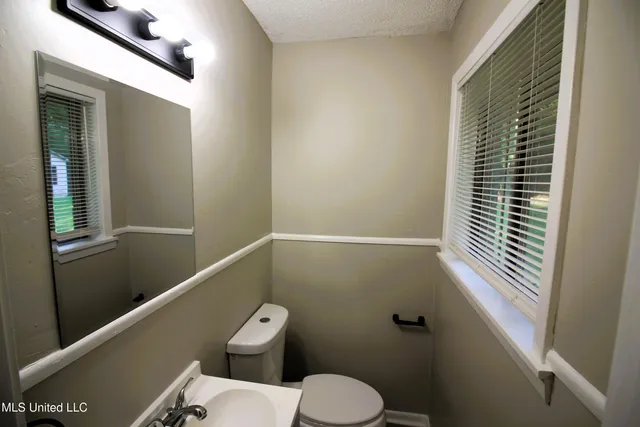 $159,000 | 645 Cox Avenue, Holly Springs, MS 38635