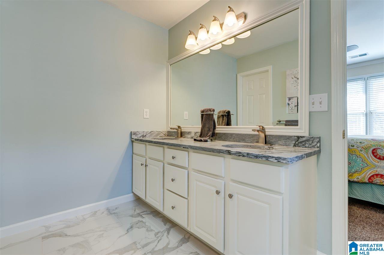 1740 Brookview Trail Birmingham, AL 35216 - Photo 22 of 41