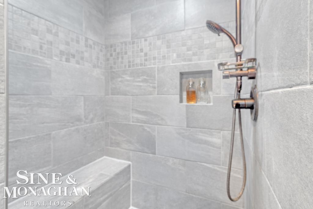 544 Meisner Road East China, MI 48054 - Photo 6 of 51 50173896-9d4f8183-9771-47a7-964e-0007ea28c021.JPG
