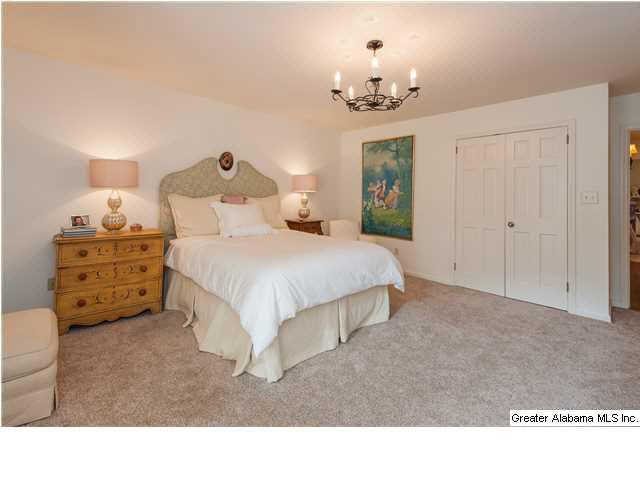 850 Jasmine Hill Road Pelham, AL 35124 - Photo 20 of 31