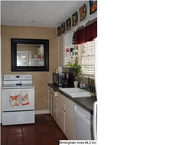 403 Morris Boulevard Birmingham, AL 35209 - Photo 8 of 17