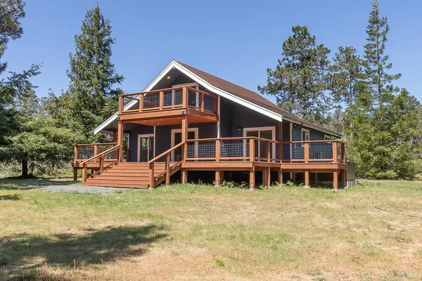 $1,200,000 | 44001 Tan Bark Road, Gualala, CA 95445