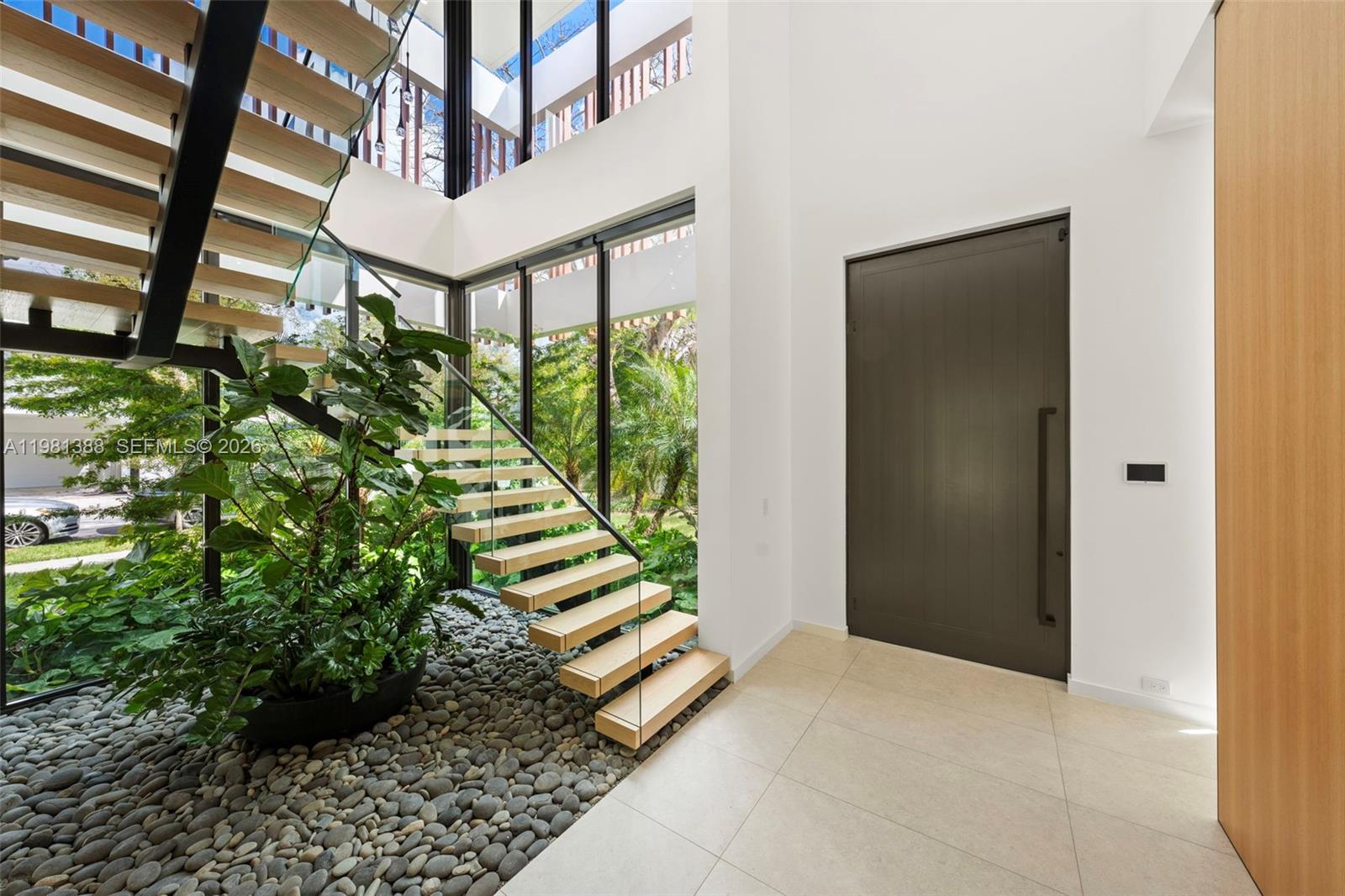 7700 Southwest 50th Court Miami, FL 33143 - Photo 8 of 62