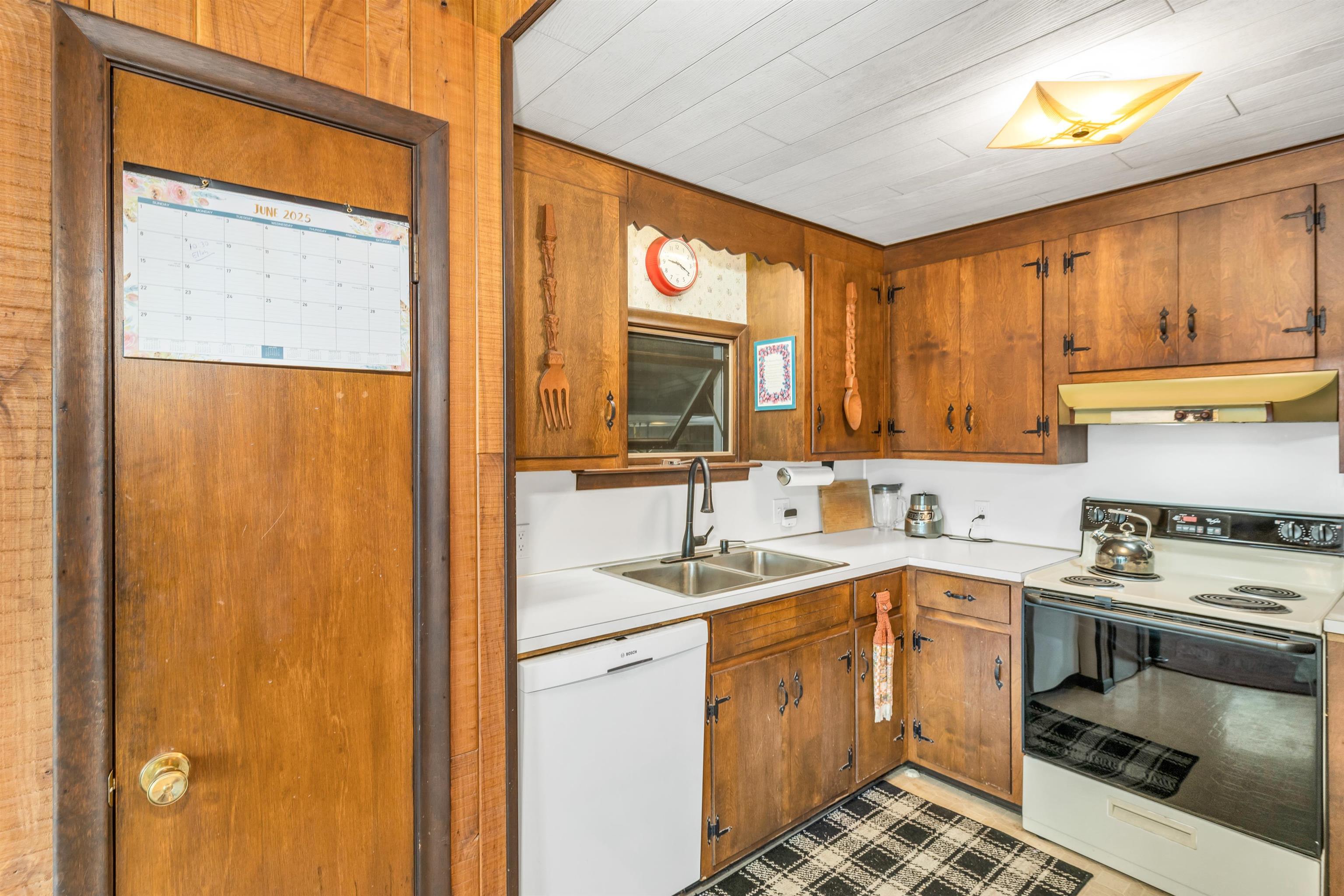 164 Birchhaven Road Laconia, NH 03246 - Photo 25 of 57