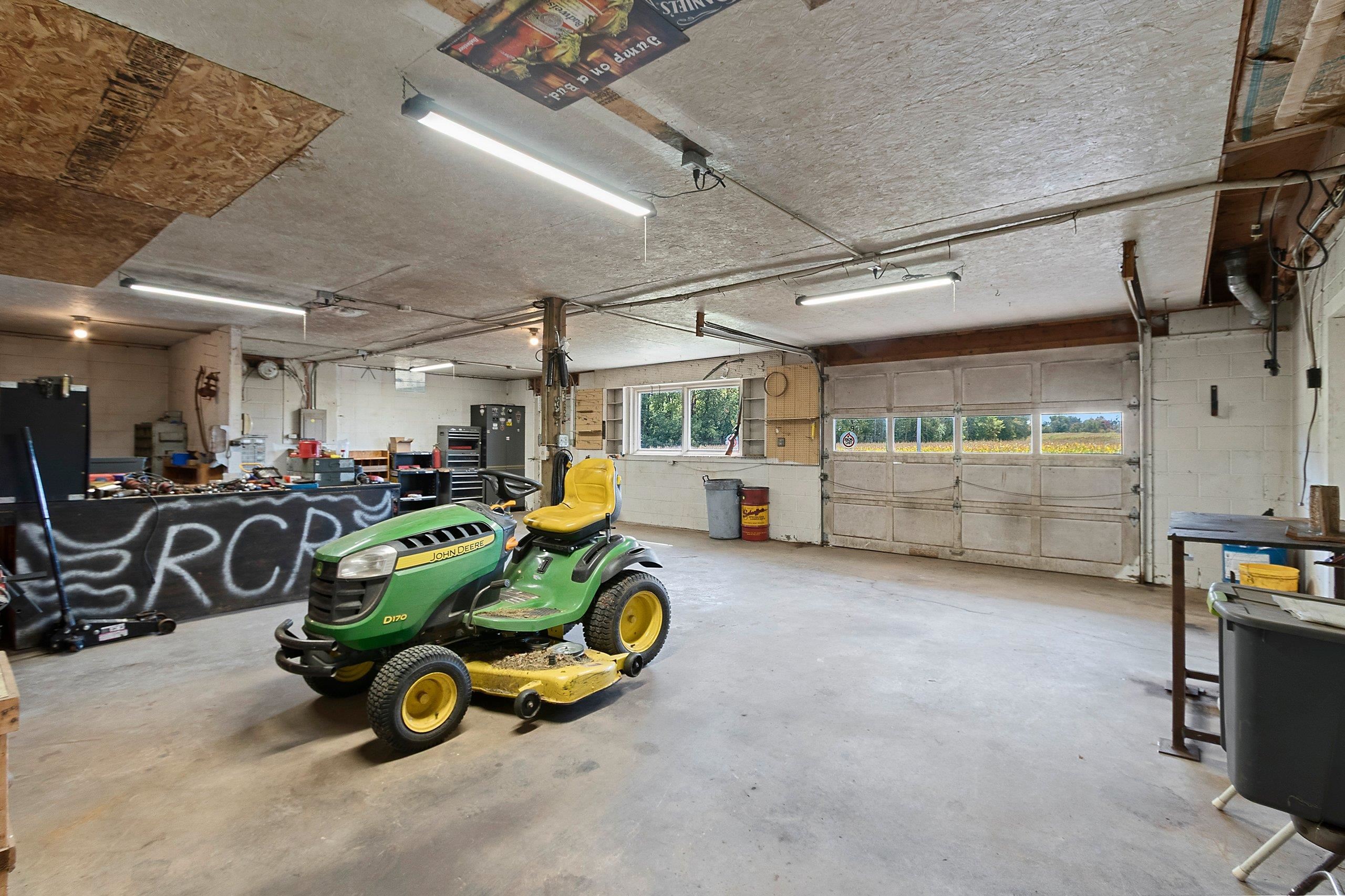 7408 Trail Road Gillett, WI 54124 - Photo 33 of 46 Gallery Image 33